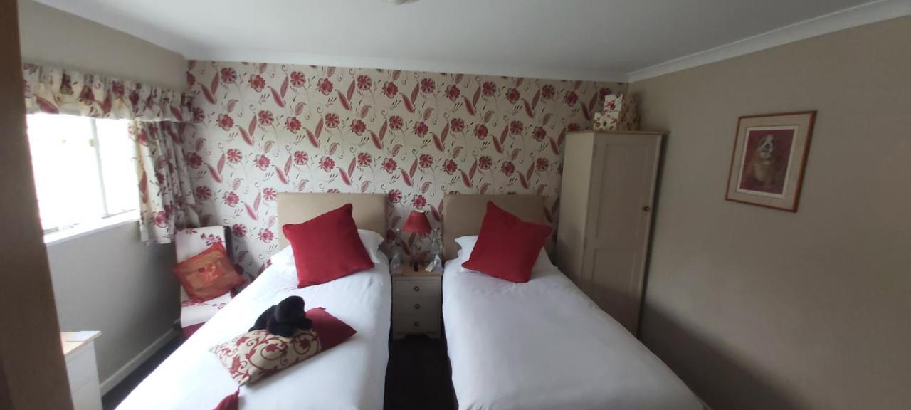 The Old School And Betty'S B&B Whitehaven Dış mekan fotoğraf